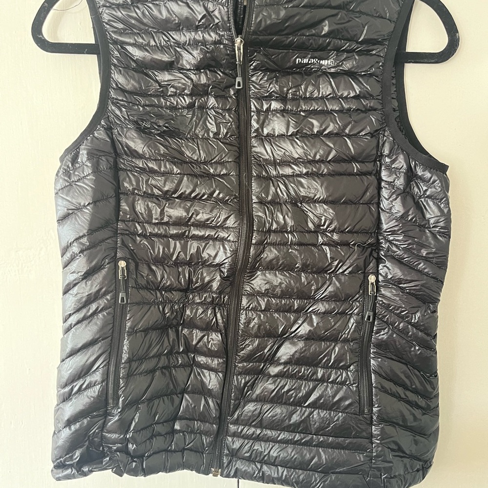 Patagonia Black Quilted Vest
